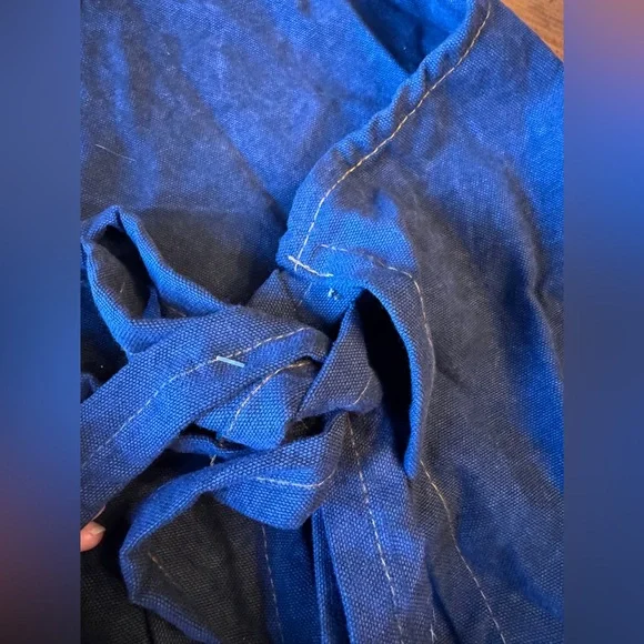 The Spring Shop Navy Denim Apron with Stitching and 2 pockets. New with tags - Picture 4 of 7